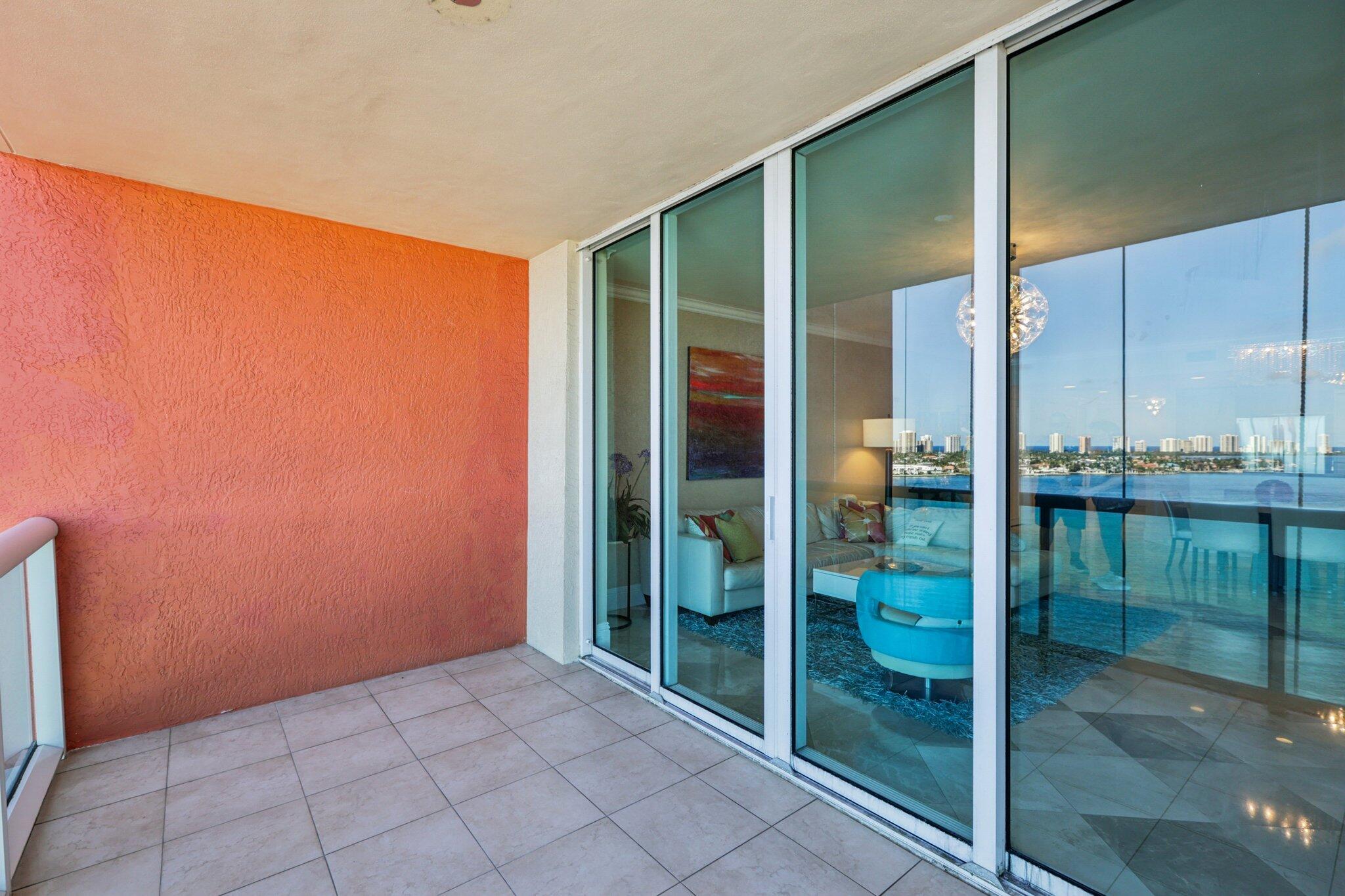 2650 Lake Shr #1404 Riviera Beach, FL 33404