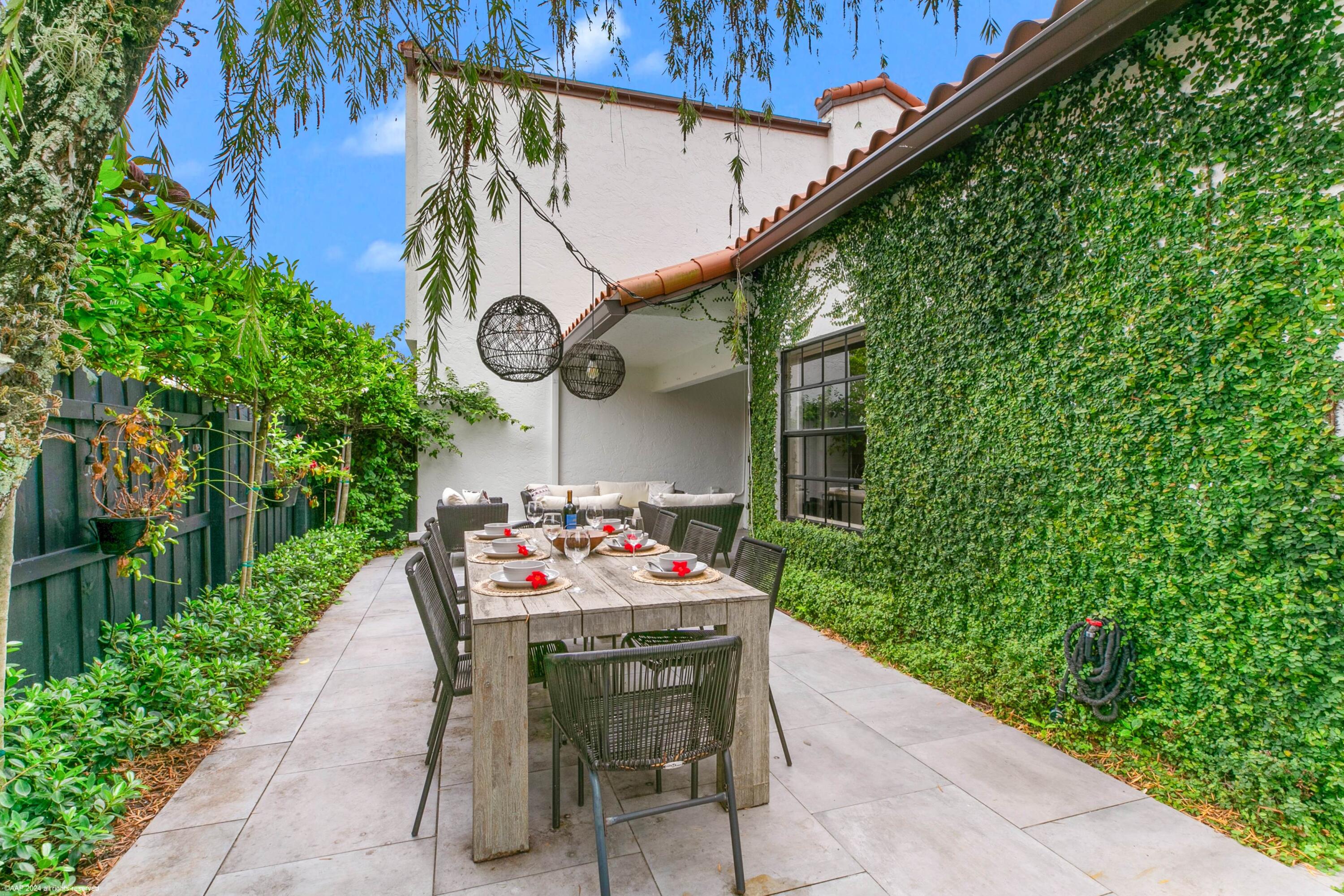 13504 Fountain Vw Wellington, FL 33414