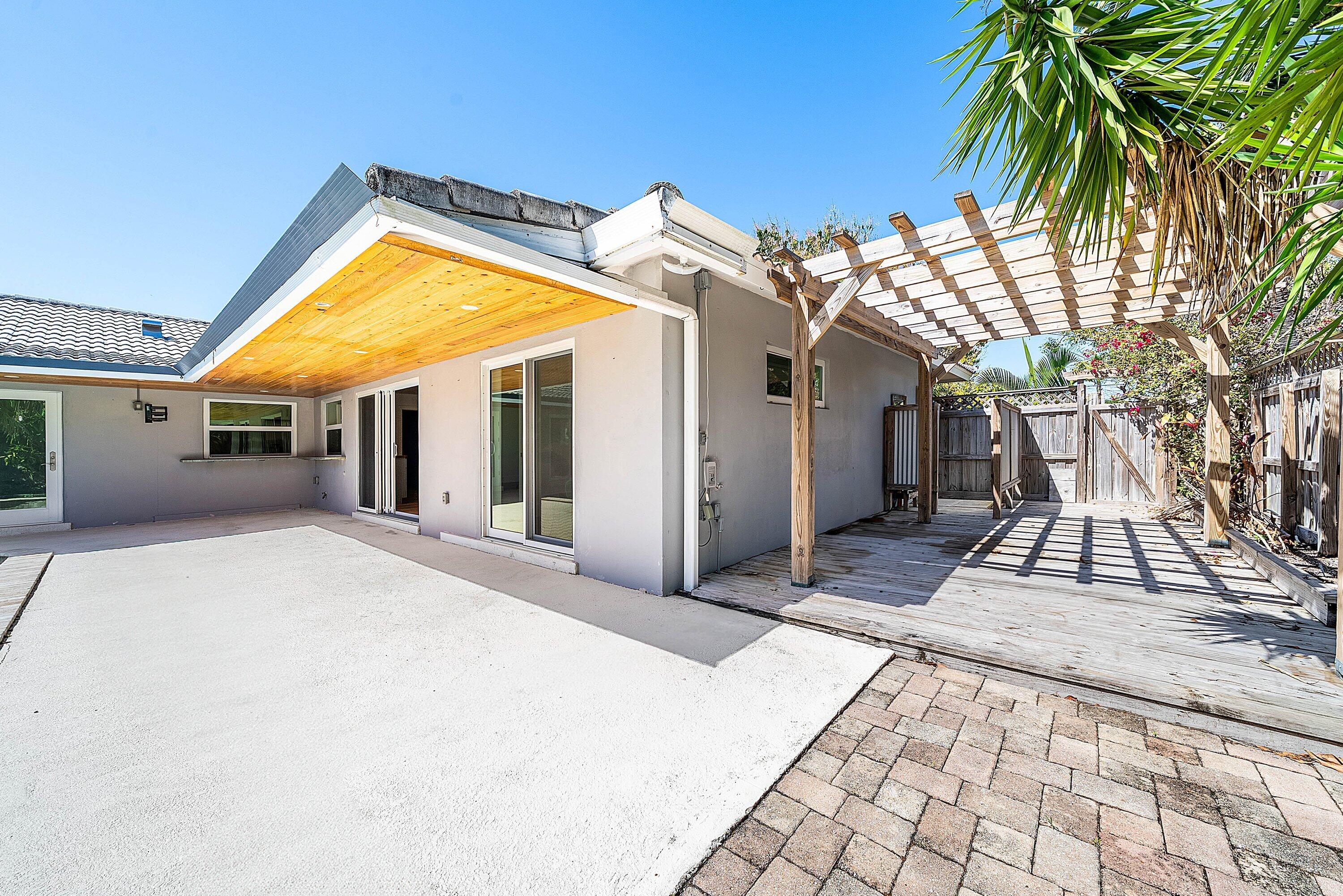 784 Dover Boca Raton, FL 33487