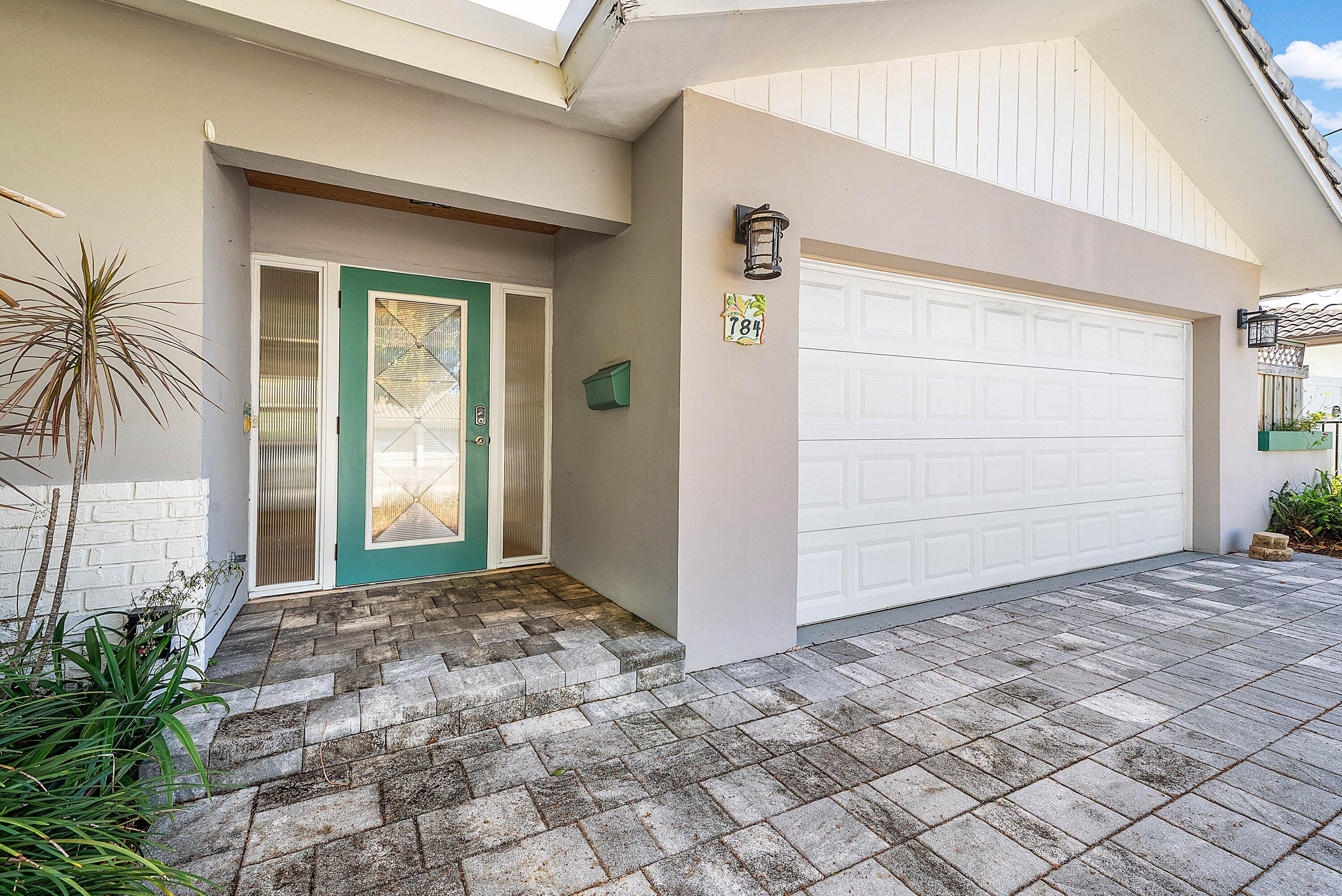 784 Dover Boca Raton, FL 33487