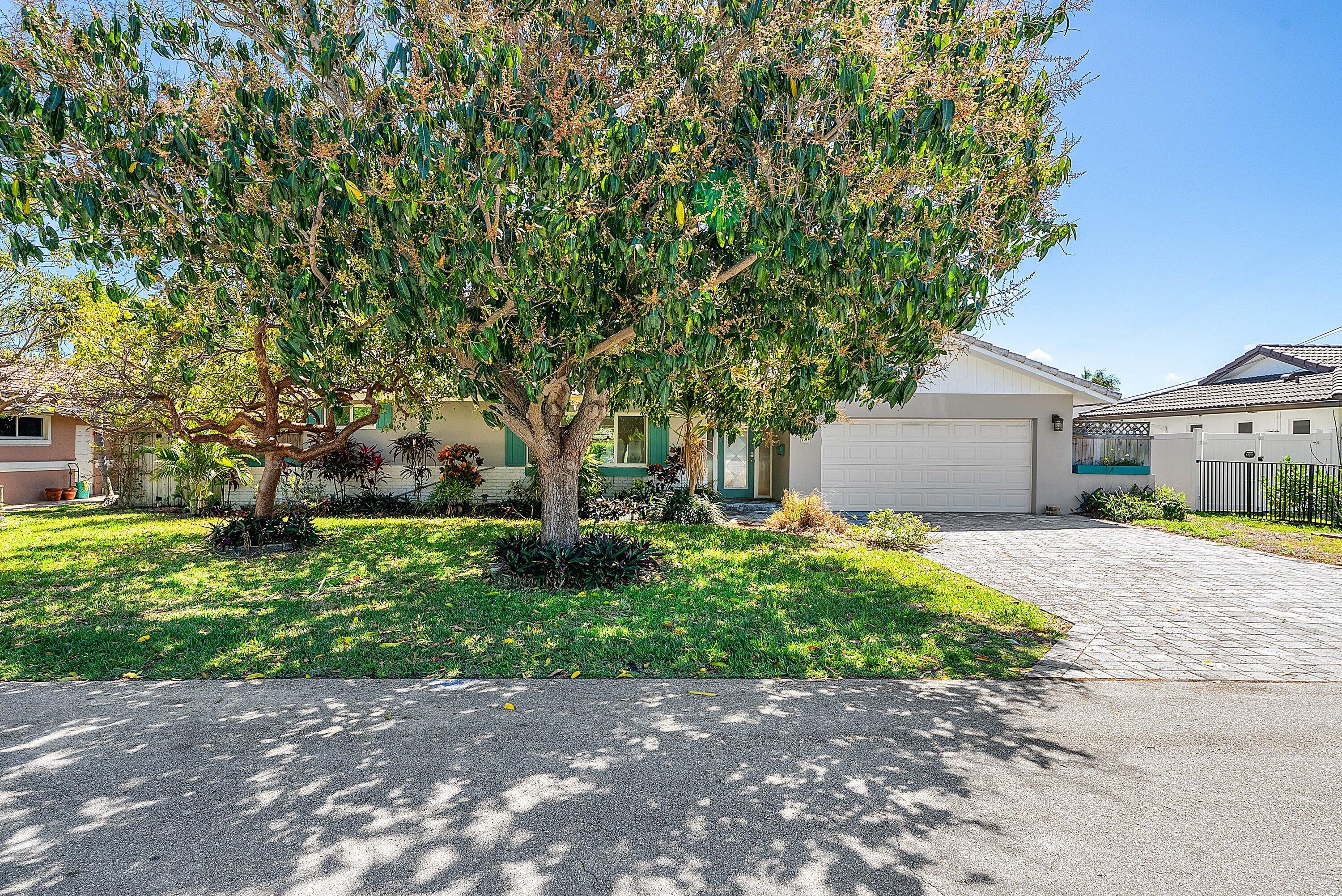 784 Dover Boca Raton, FL 33487