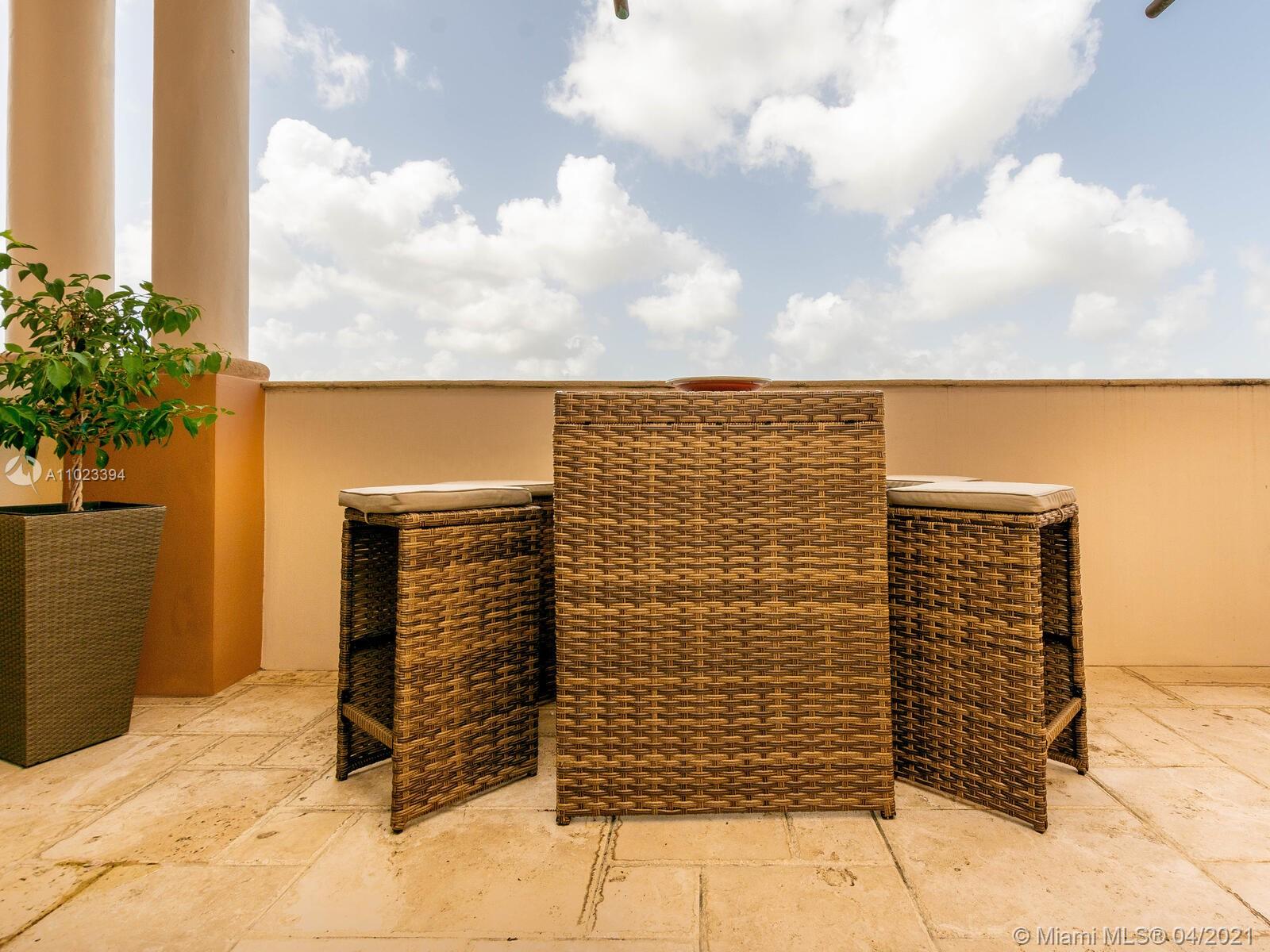 626 Coral Way #601 Coral Gables, FL 33134