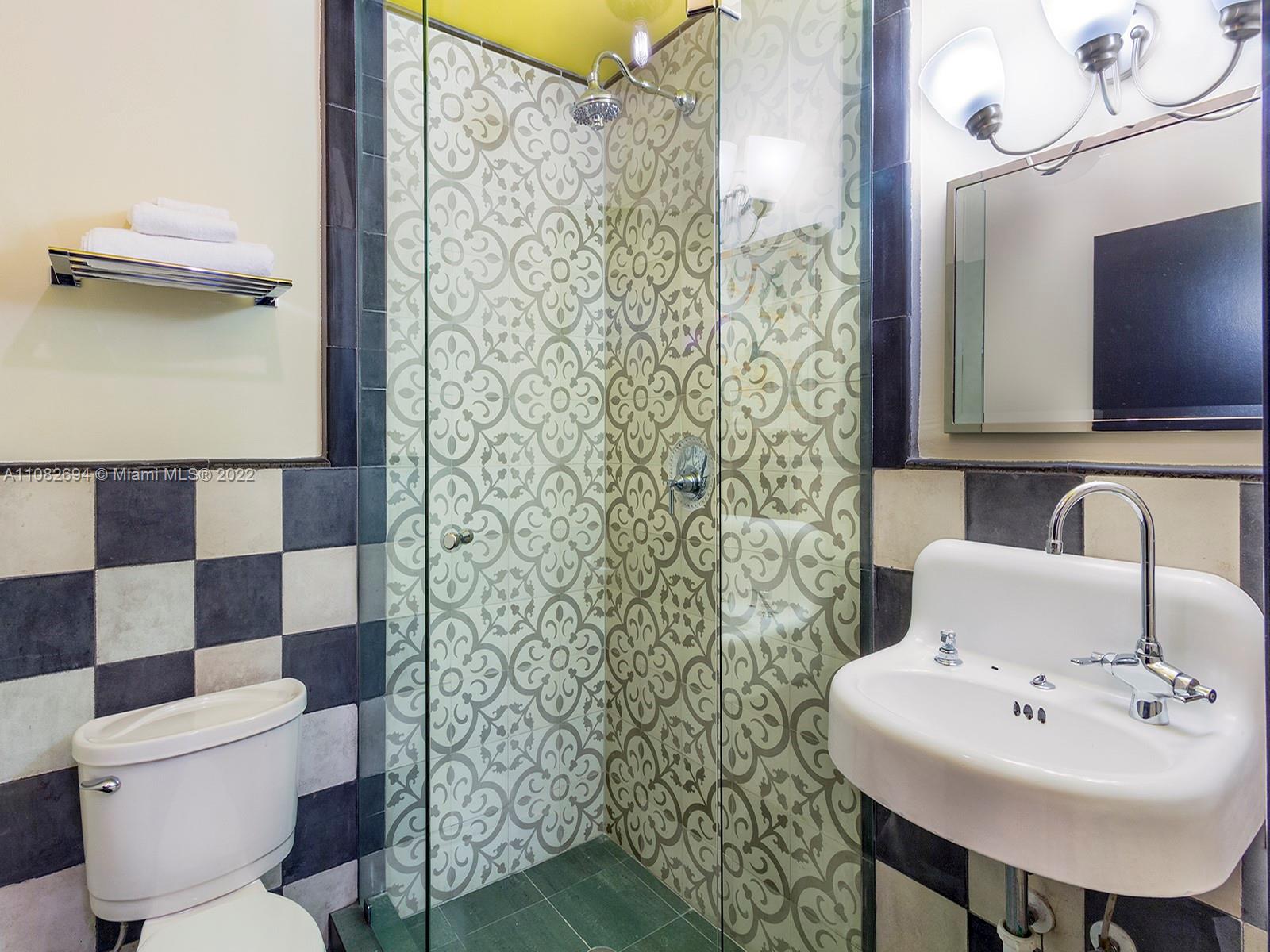 image The Gramercy Condo16