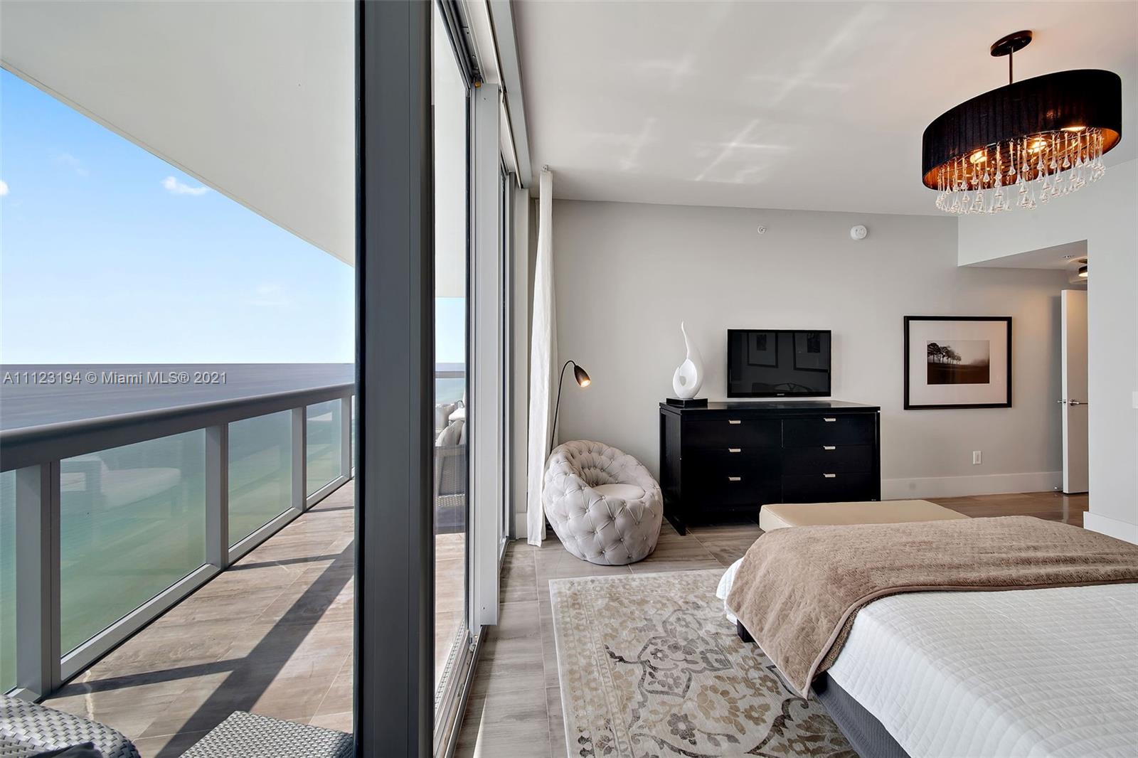 image The Carillon Hotel & Spa North Tower2