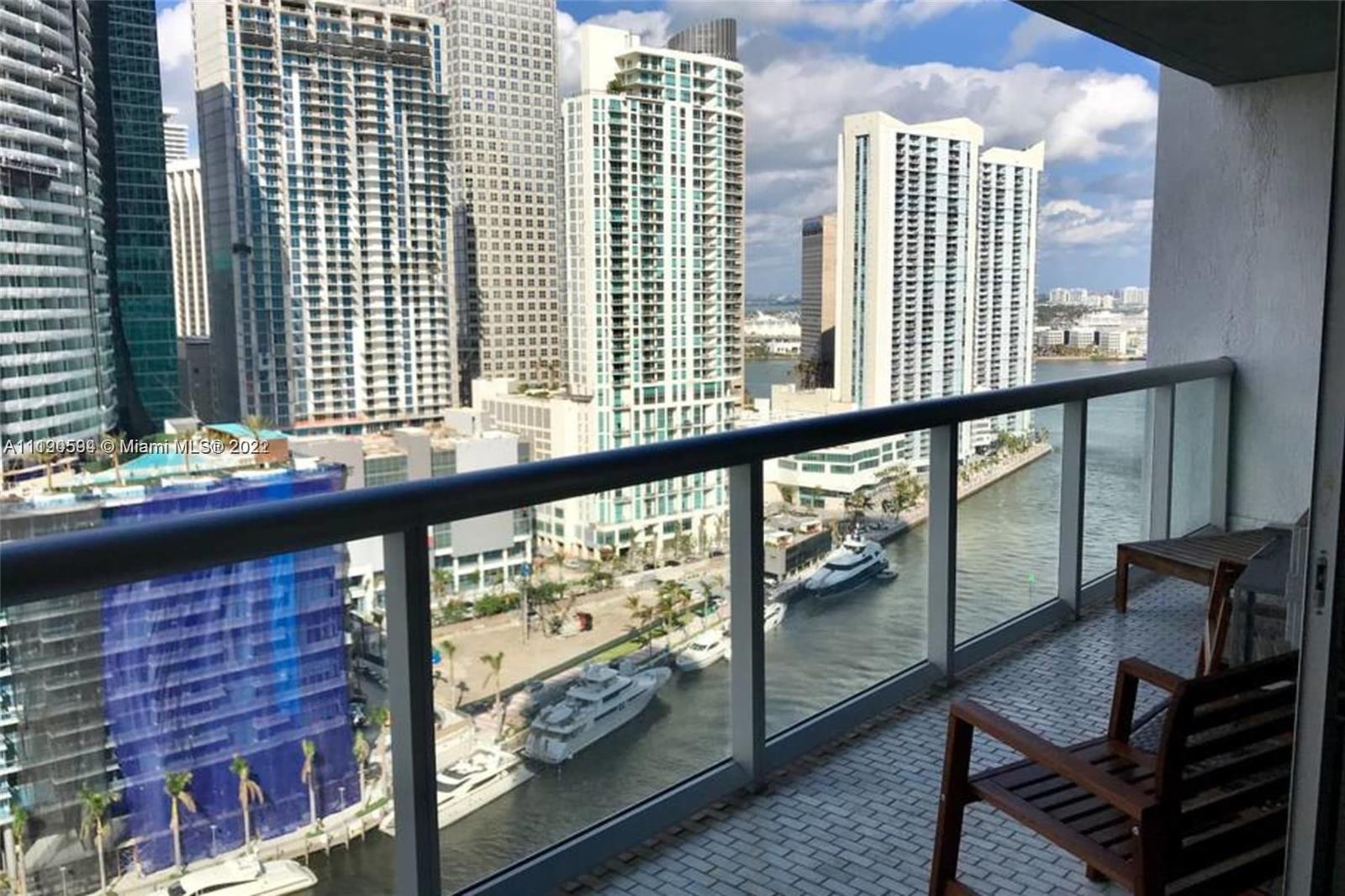 image Icon Brickell10