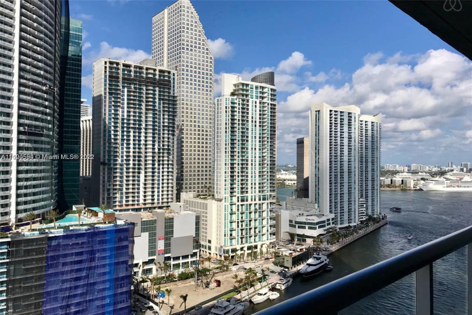 image Icon Brickell11
