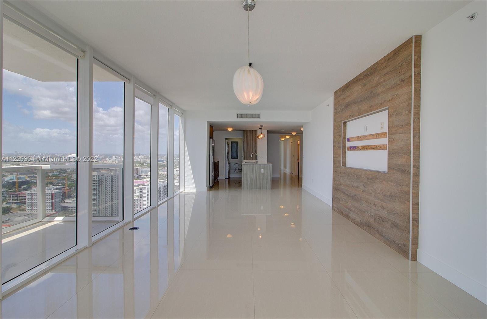 image Bay House14