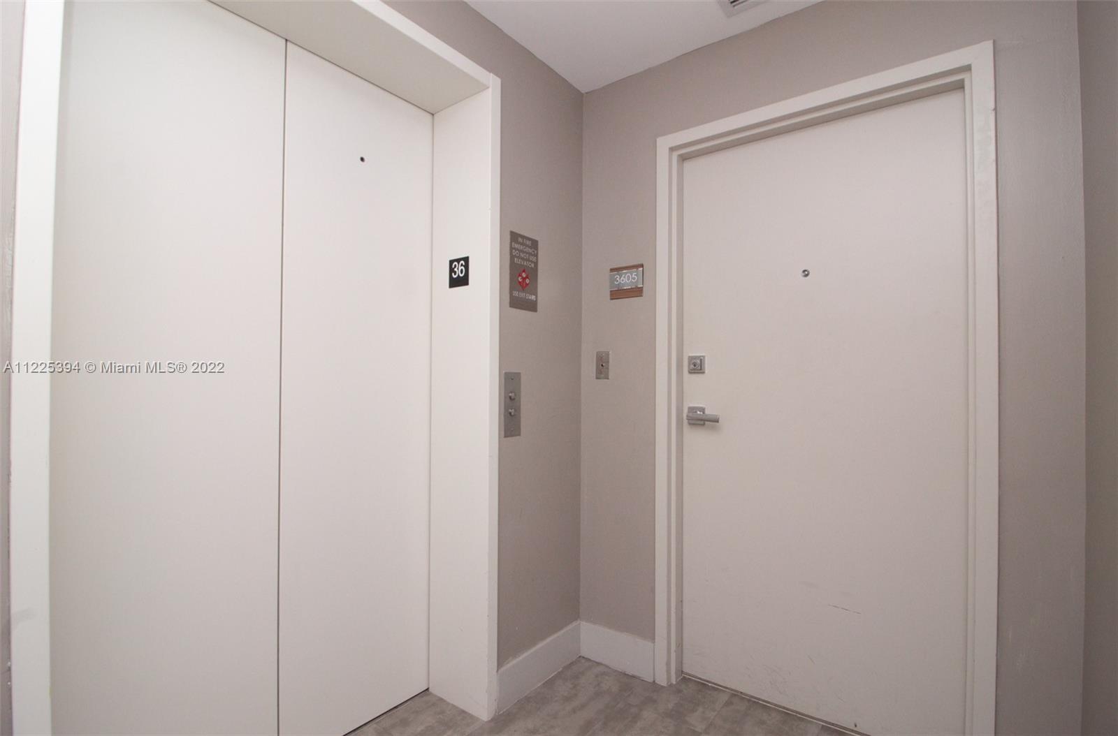 image Bay House2