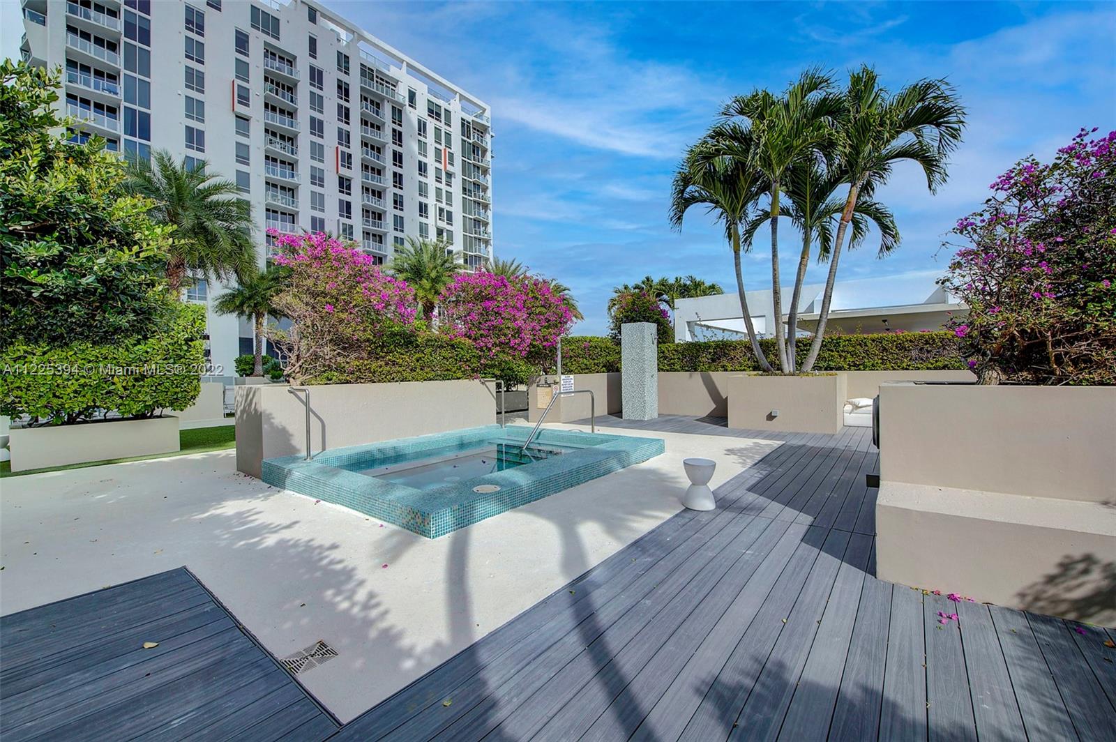 image Bay House37