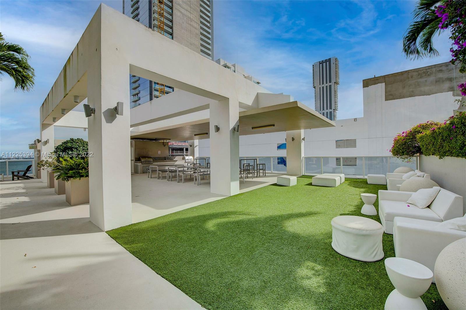 image Bay House38