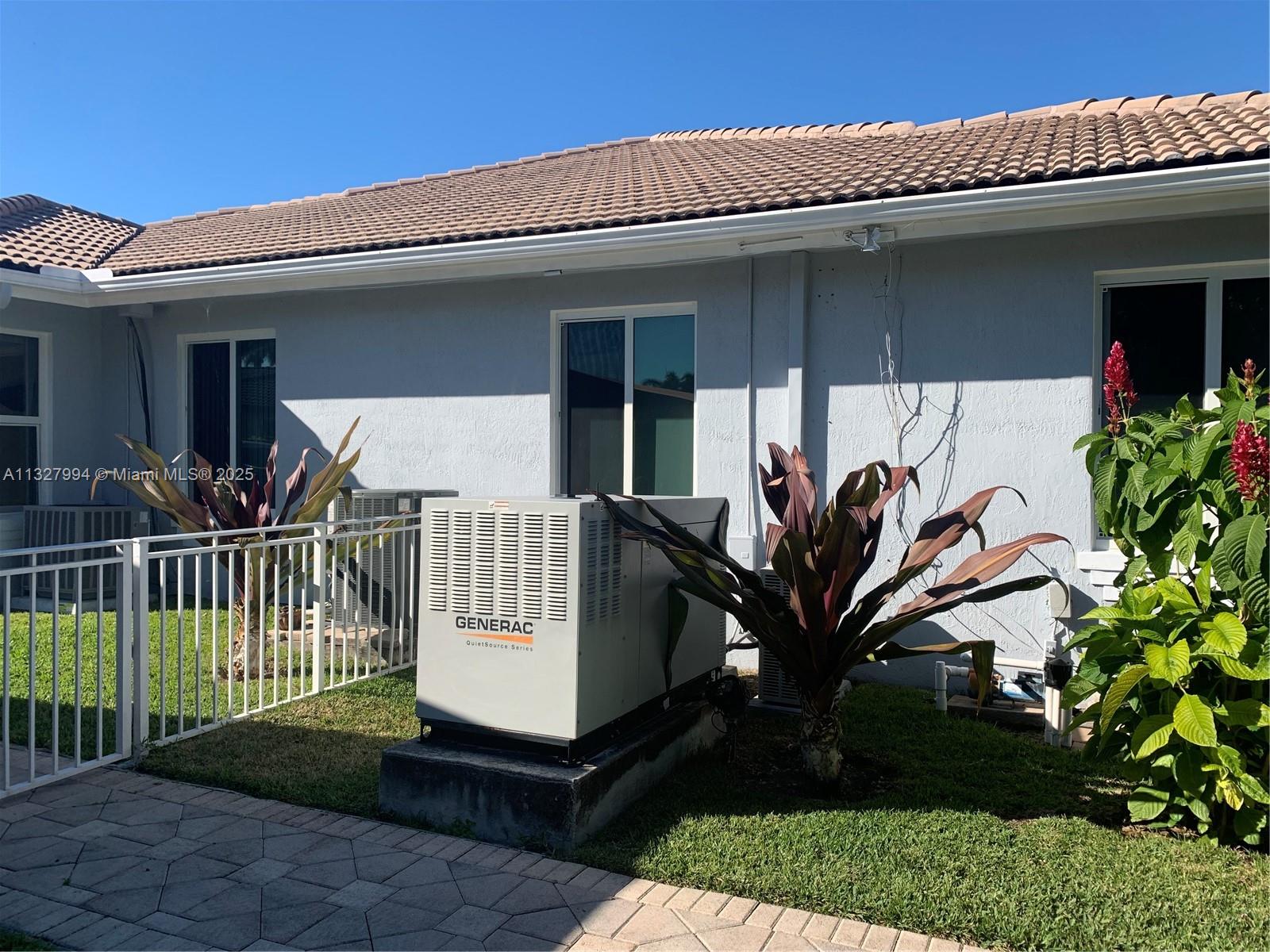 7625 SW 75th Ave Miami, FL 33143