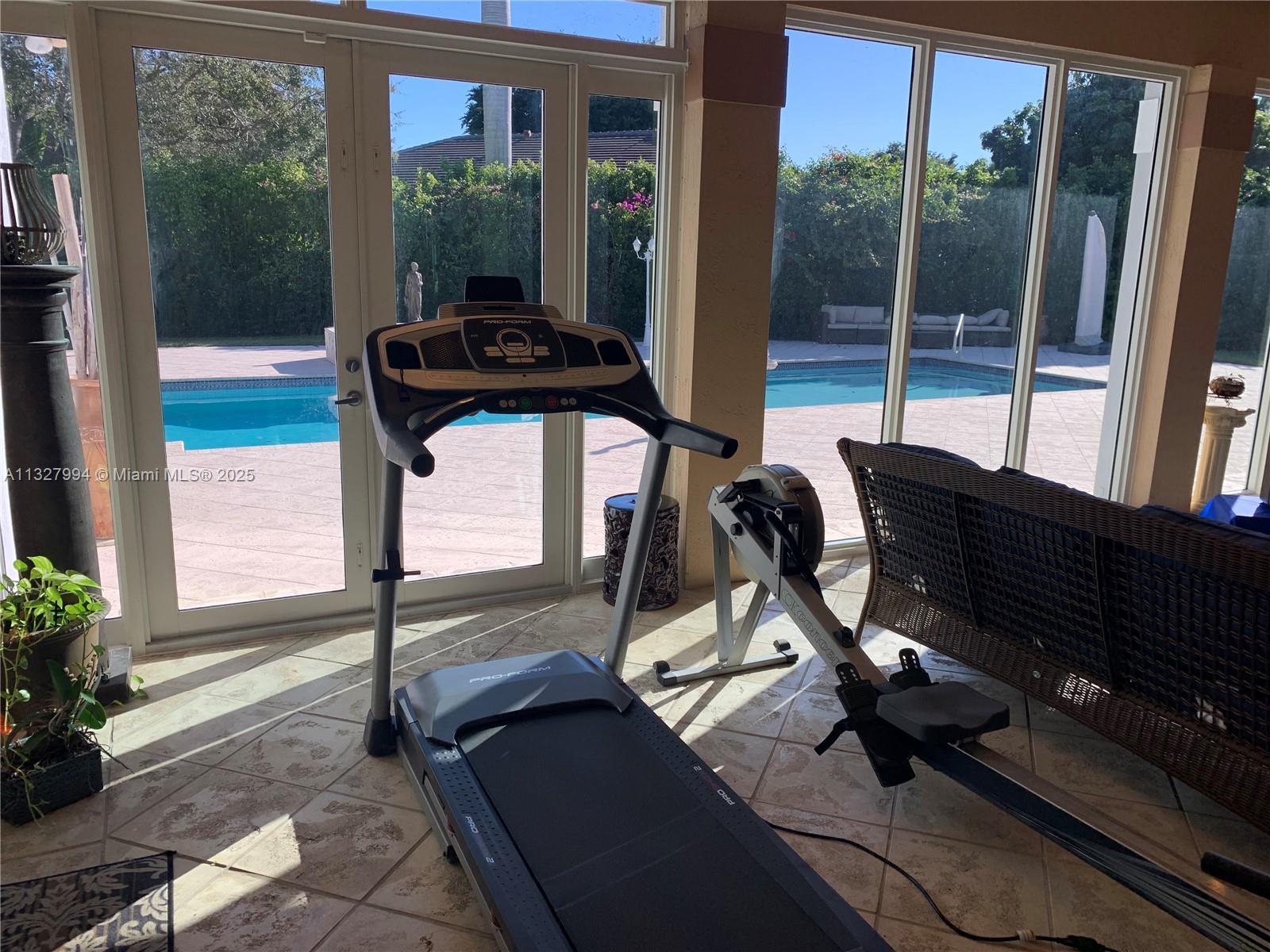 7625 SW 75th Ave Miami, FL 33143