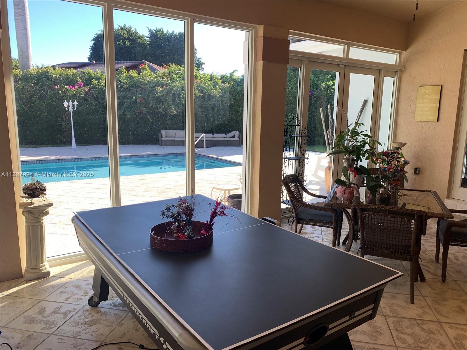 7625 SW 75th Ave Miami, FL 33143