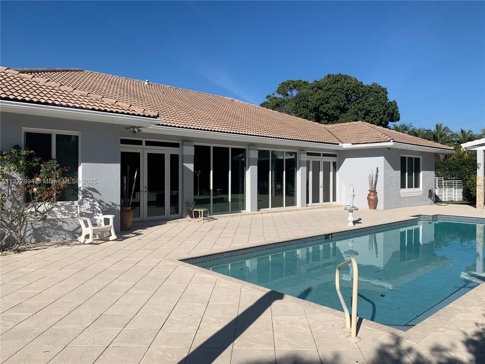 7625 SW 75th Ave Miami, FL 33143