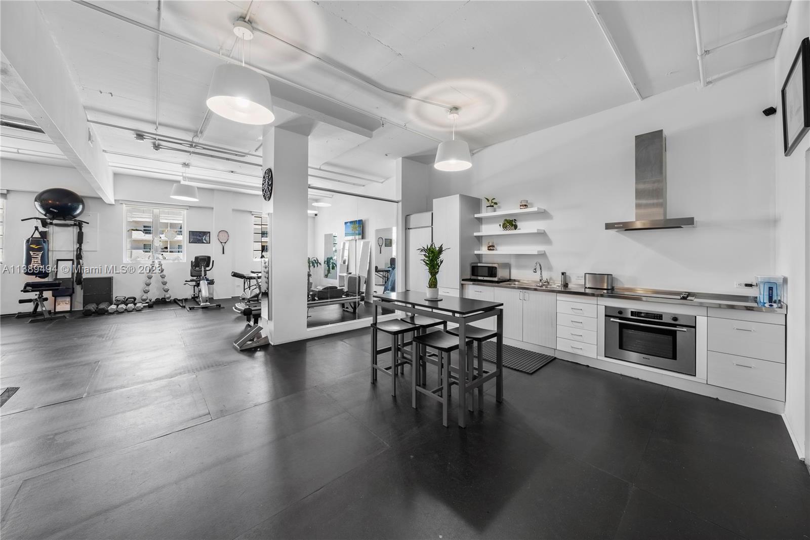 image Industry Lofts0