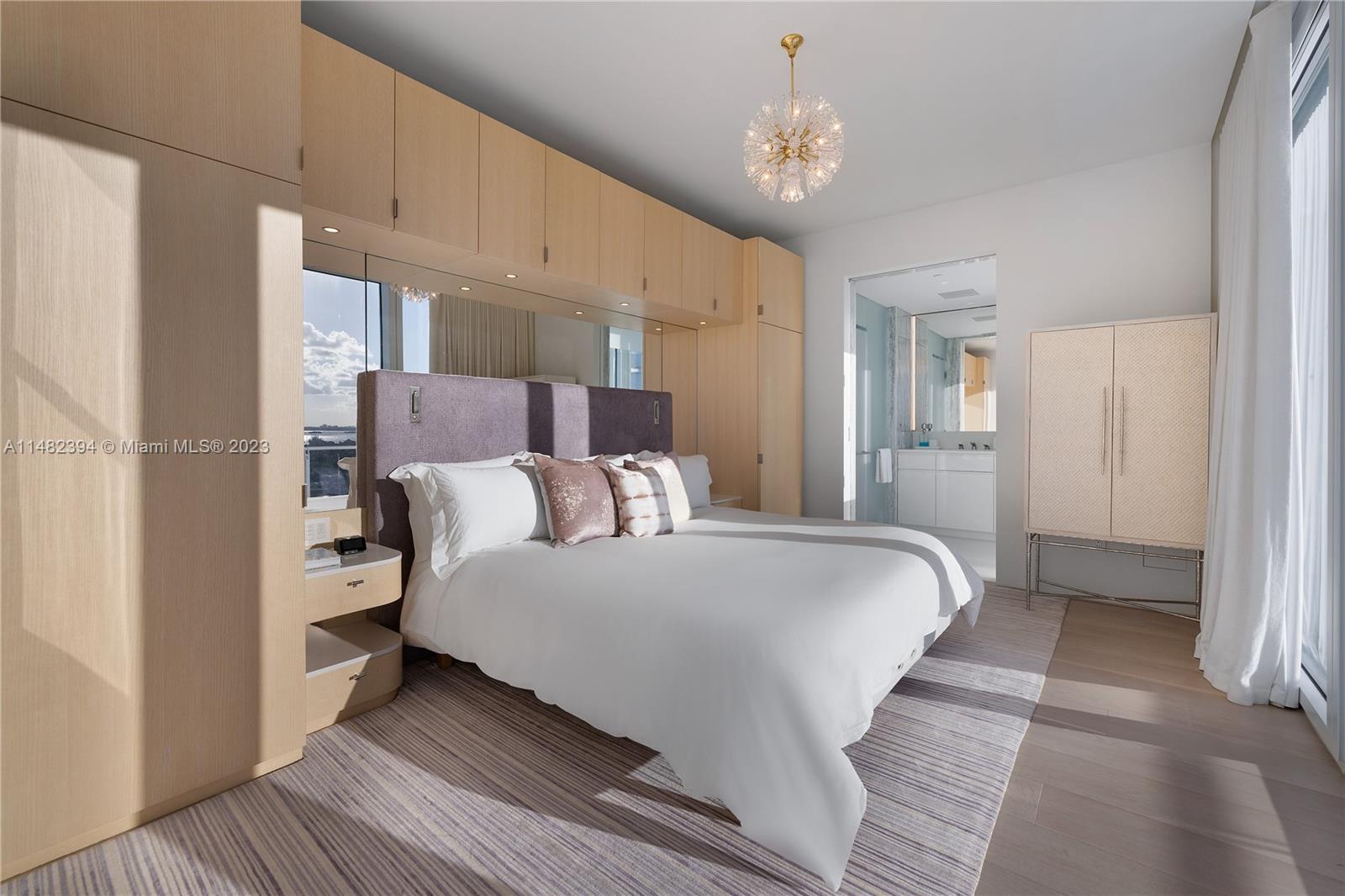 image The Surf Club Four Seasons19