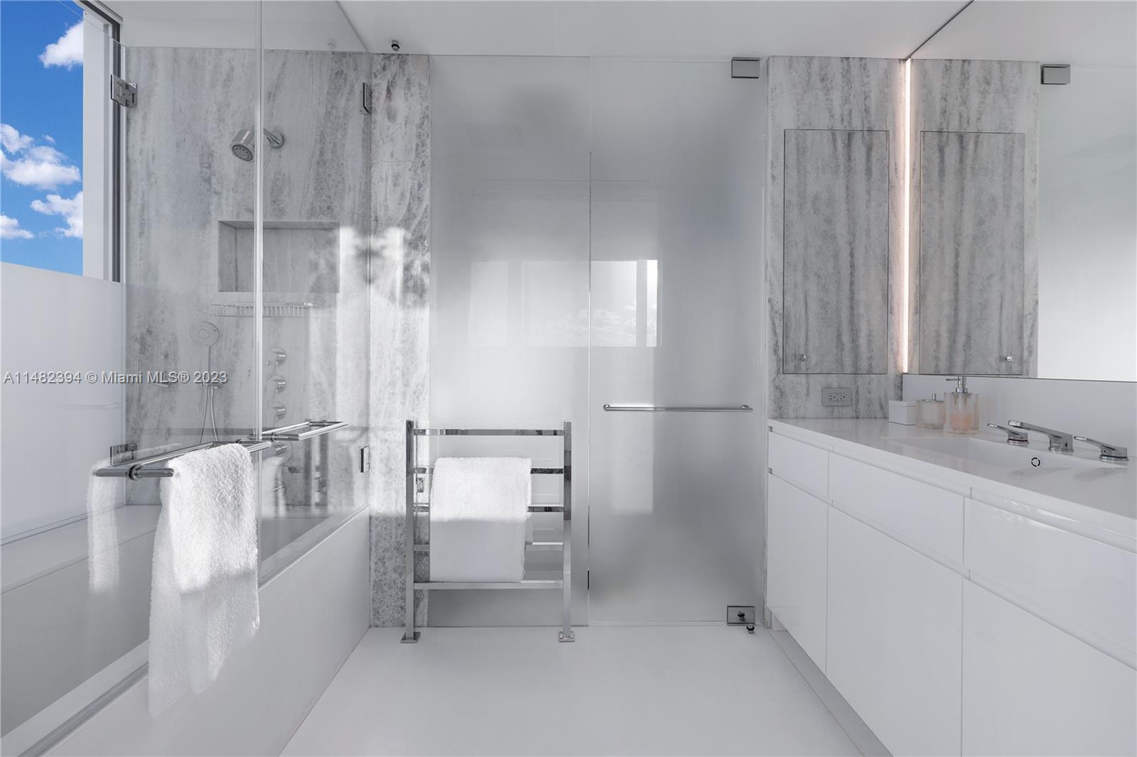 image The Surf Club Four Seasons22