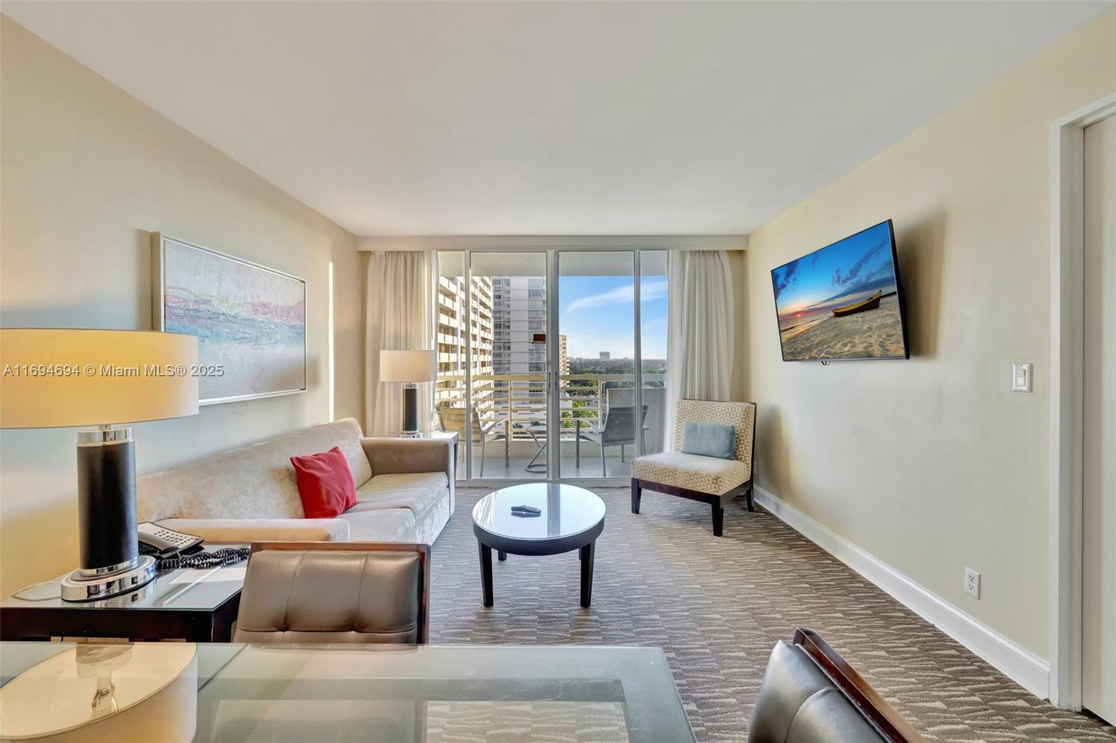 2670 E Sunrise Blvd #905 Fort Lauderdale, FL 33304 2670 E Sunrise Blvd #905 Fort Lauderdale, FL 33304