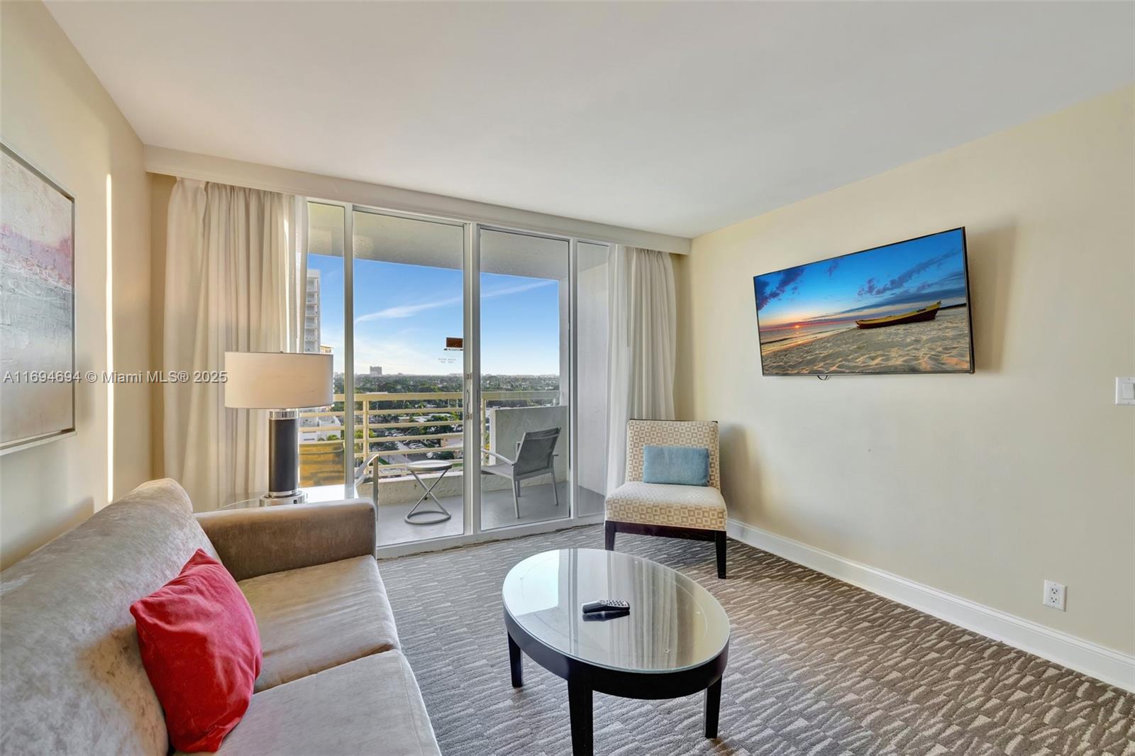 2670 E Sunrise Blvd #905 Fort Lauderdale, FL 33304 2670 E Sunrise Blvd #905 Fort Lauderdale, FL 33304