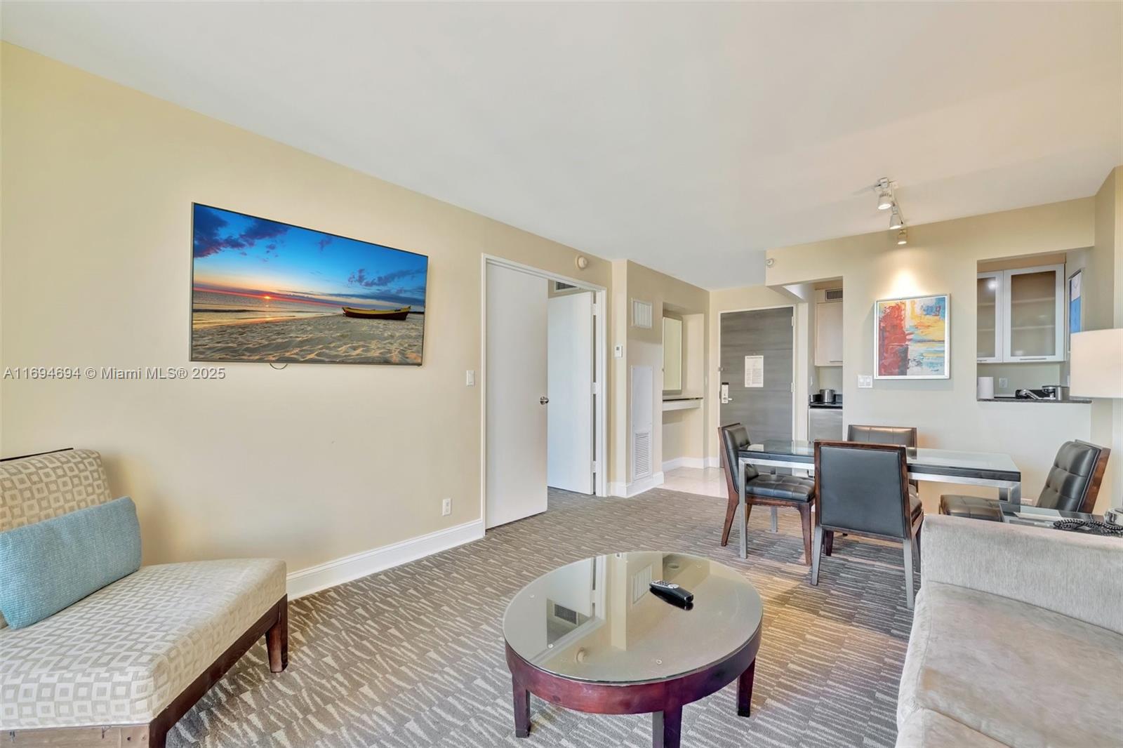 2670 E Sunrise Blvd #905 Fort Lauderdale, FL 33304 2670 E Sunrise Blvd #905 Fort Lauderdale, FL 33304