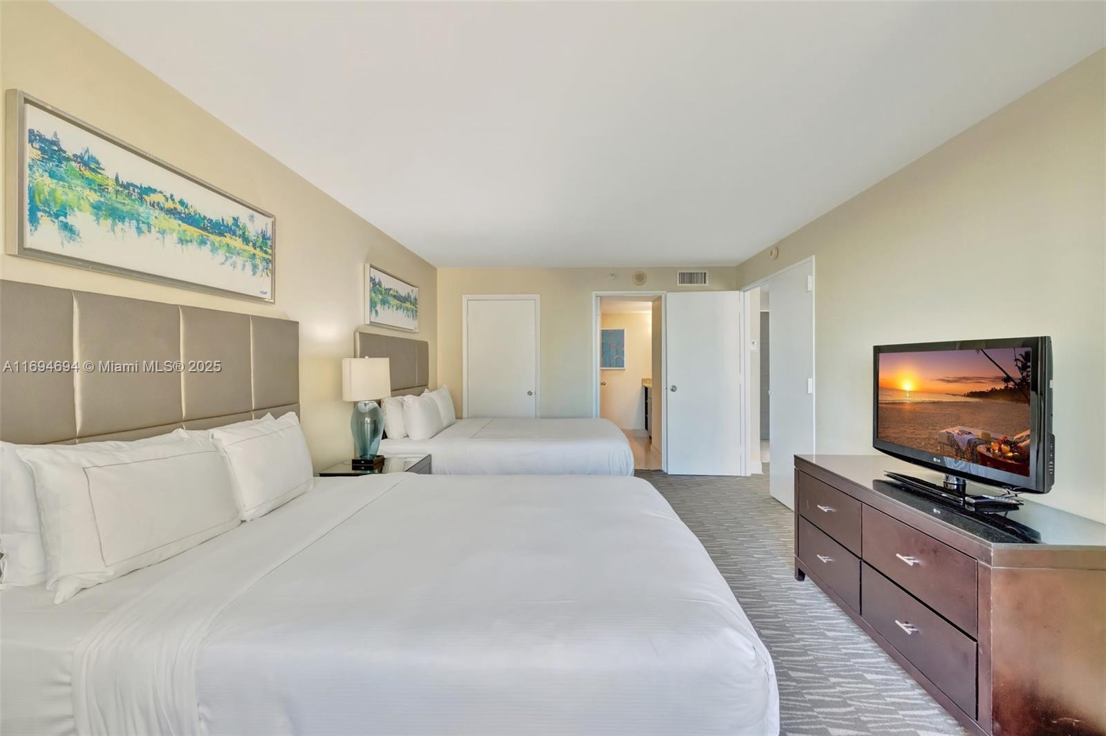 2670 E Sunrise Blvd #905 Fort Lauderdale, FL 33304 2670 E Sunrise Blvd #905 Fort Lauderdale, FL 33304