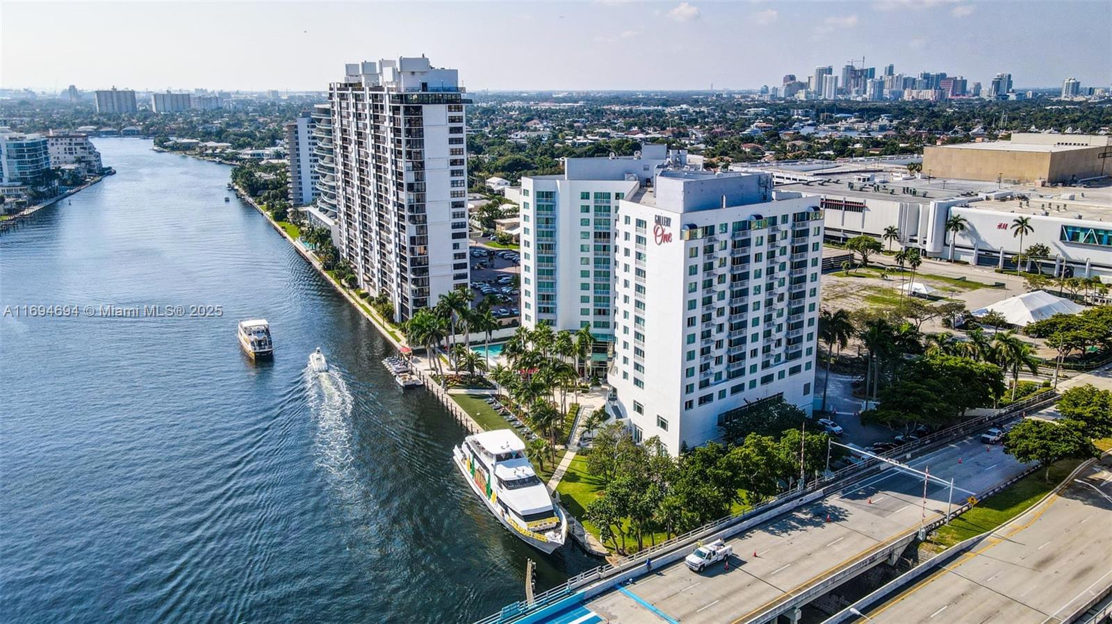 2670 E Sunrise Blvd #905 Fort Lauderdale, FL 33304 2670 E Sunrise Blvd #905 Fort Lauderdale, FL 33304