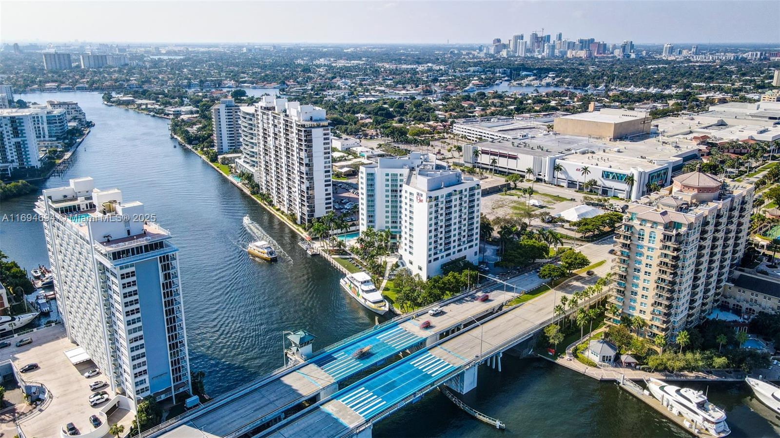 2670 E Sunrise Blvd #905 Fort Lauderdale, FL 33304 2670 E Sunrise Blvd #905 Fort Lauderdale, FL 33304