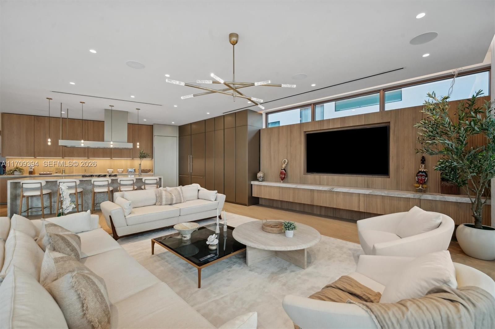 424 W Rivo Alto Dr Miami Beach, FL 33139