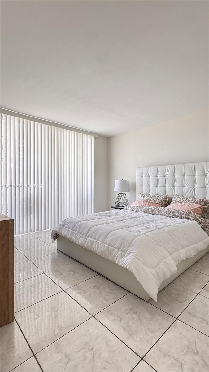 image Imperial Towers29