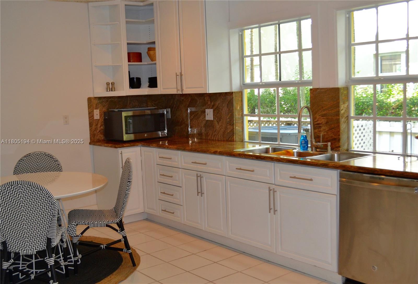 710 S Mashta Dr Key Biscayne, FL 33149 710 S Mashta Dr Key Biscayne, FL 33149