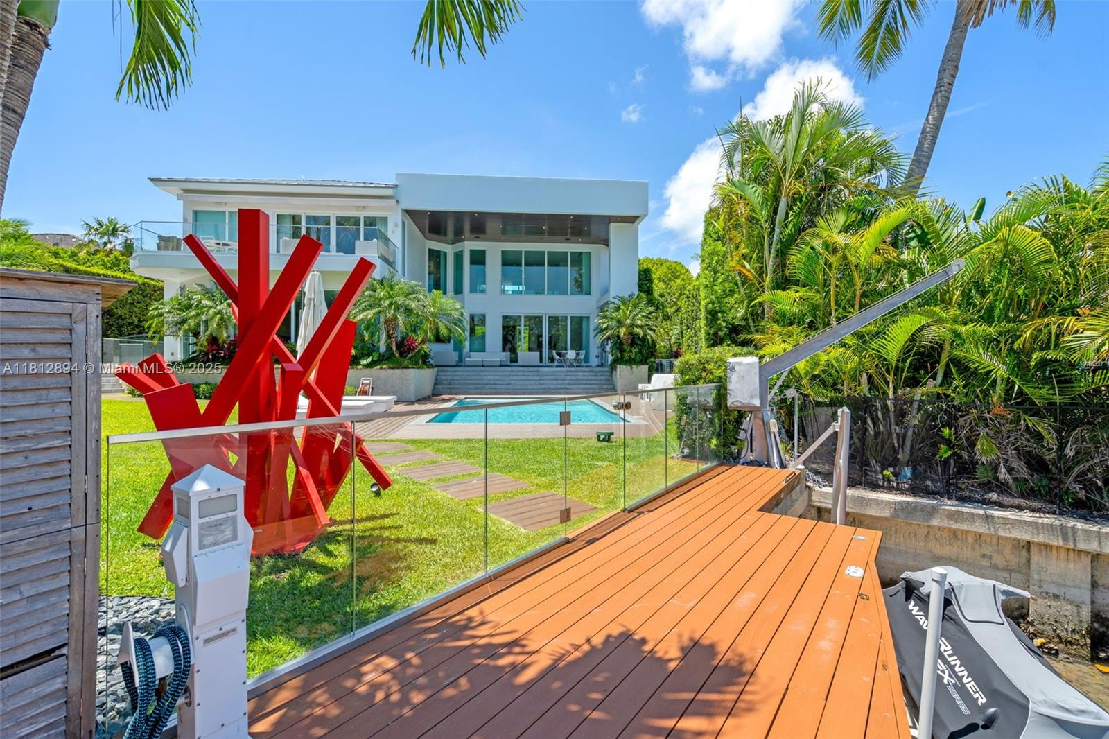 420 Island Dr,Key Biscayne, FL 33149