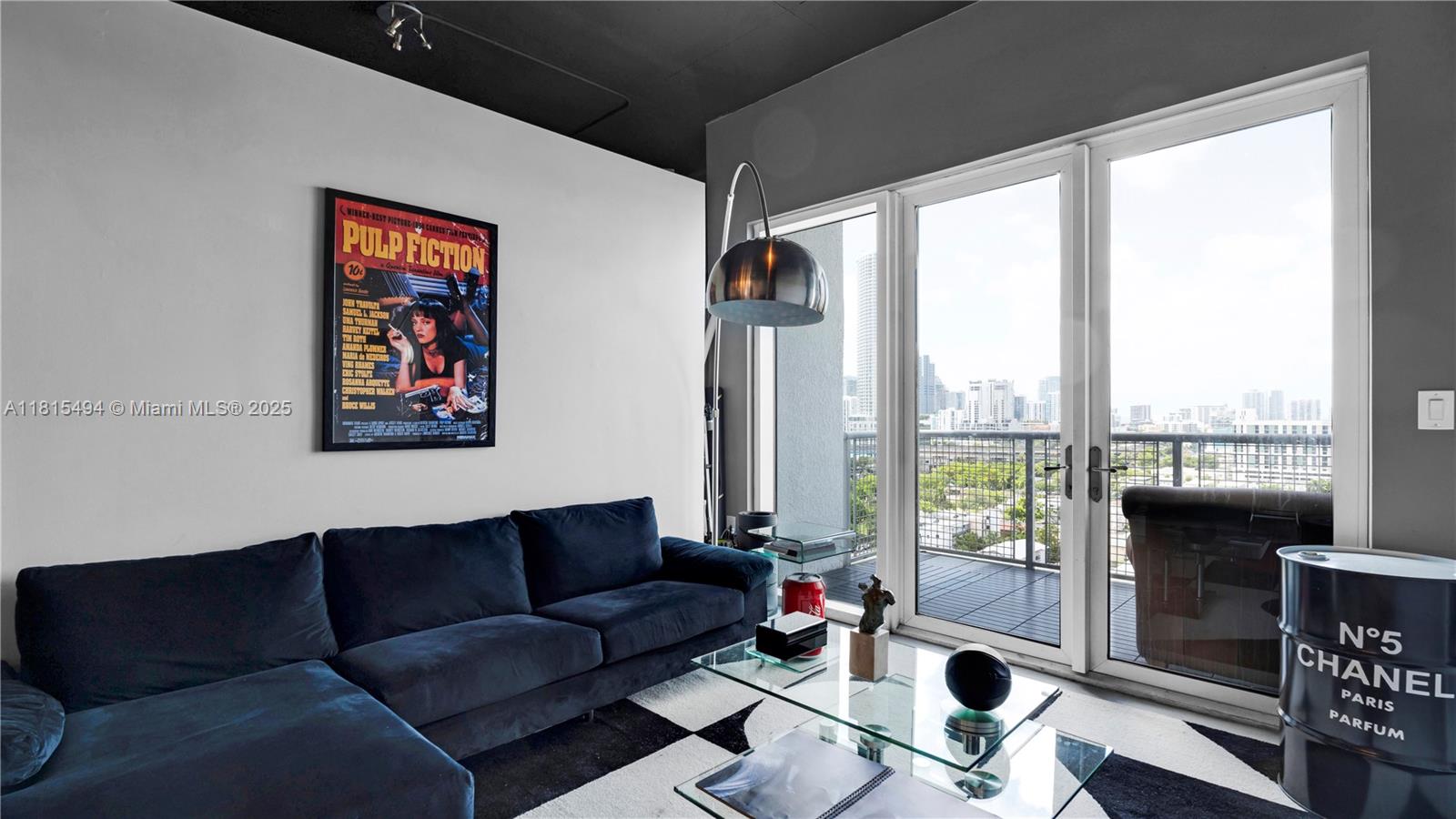 image Neo Lofts Condo12