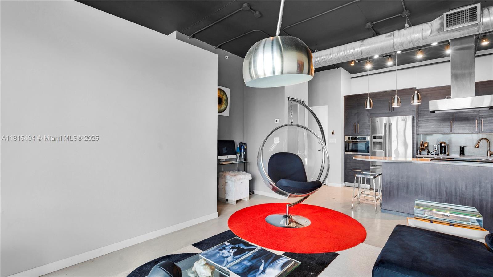 image Neo Lofts Condo14