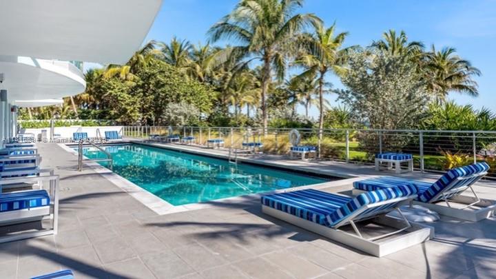 image Azure Condominium25