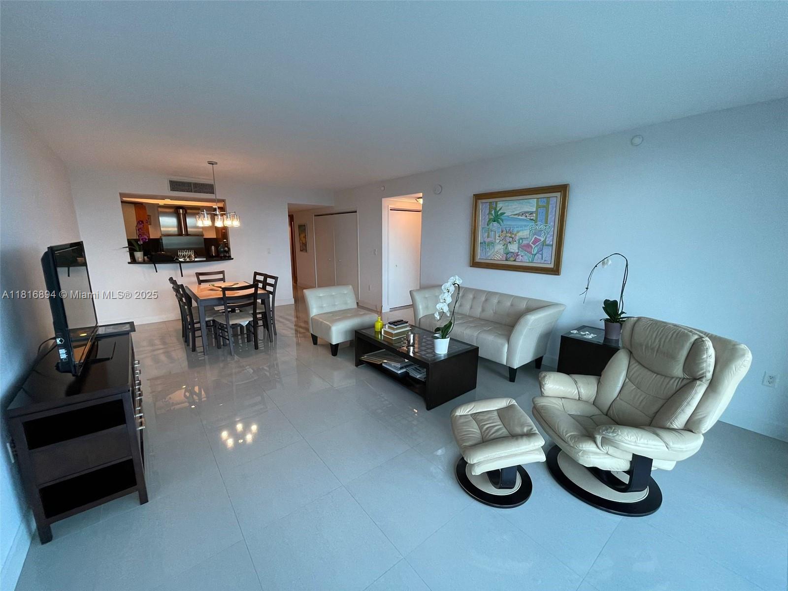 image Azure Condominium2