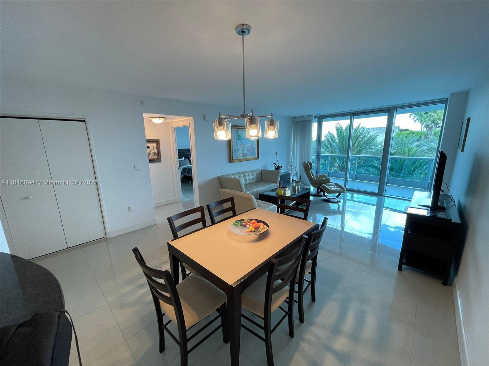 image Azure Condominium4
