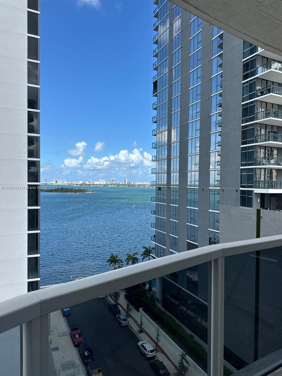 image 23 Biscayne Bay1