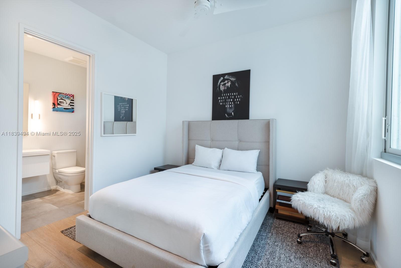 335 W 46th St Miami Beach, FL 33140