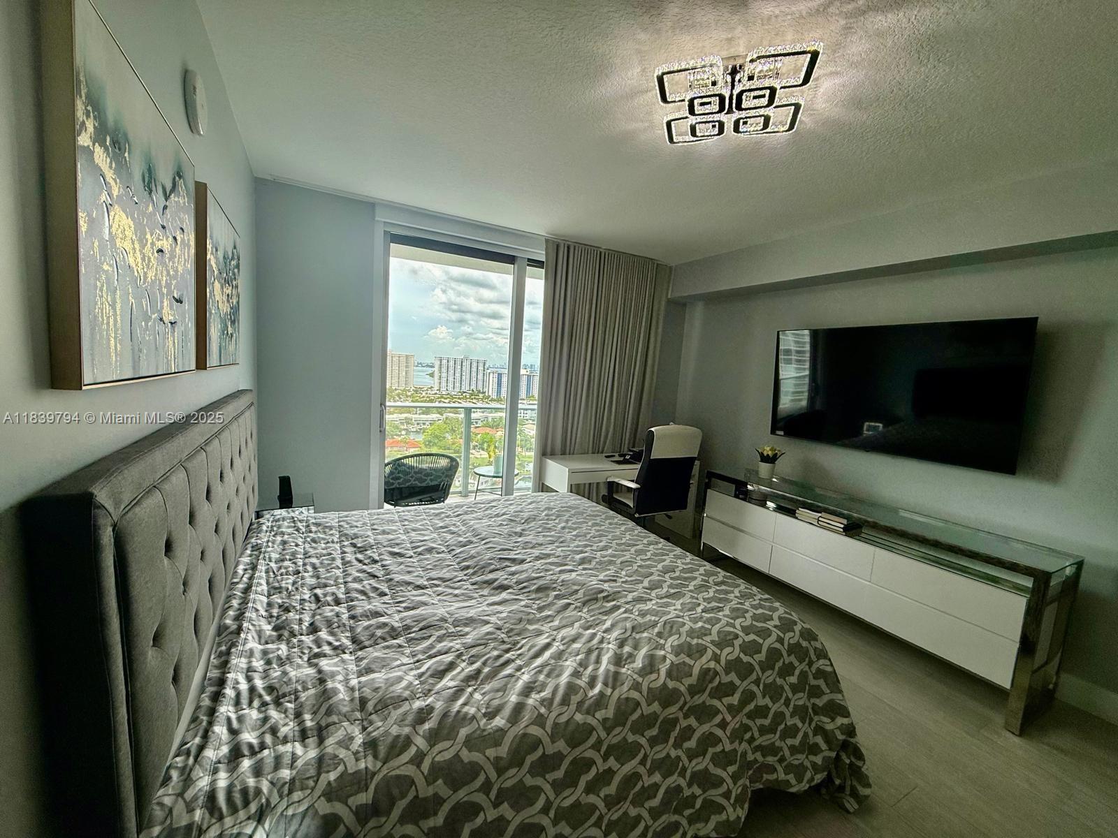 image Parque Towers Condo11