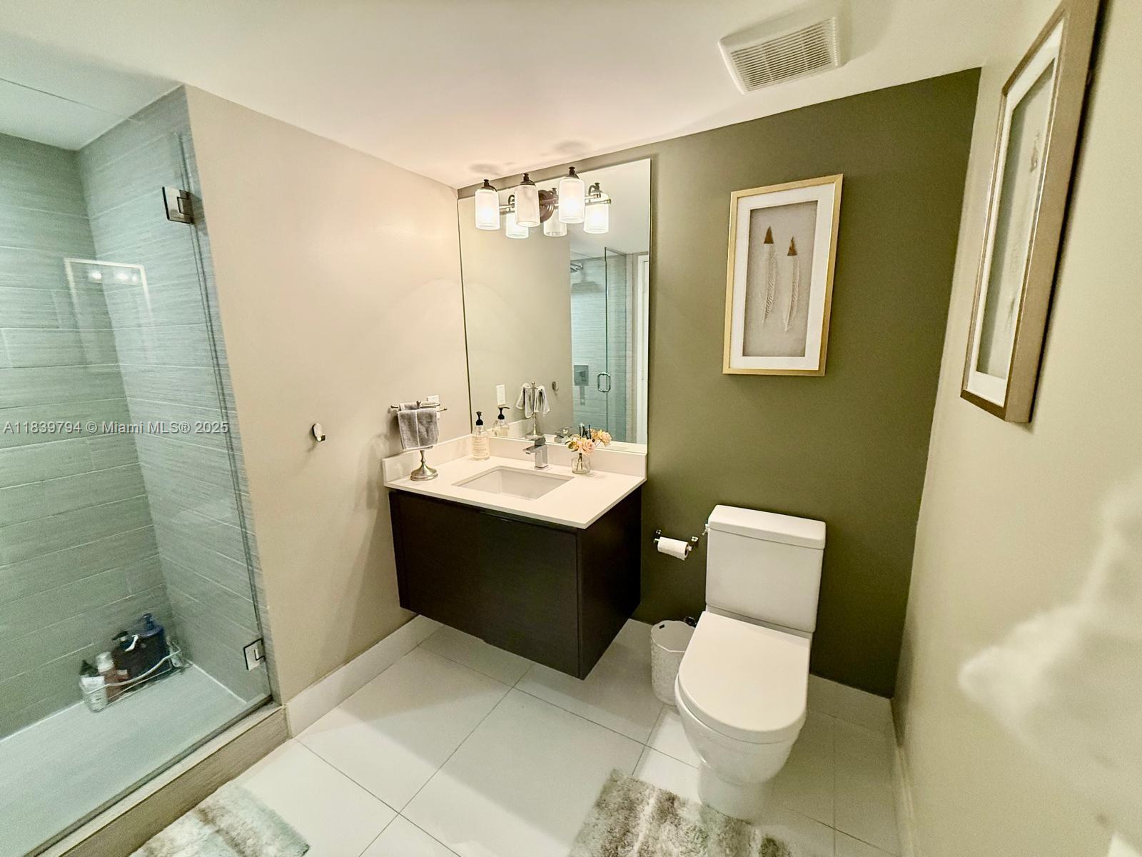 image Parque Towers Condo17