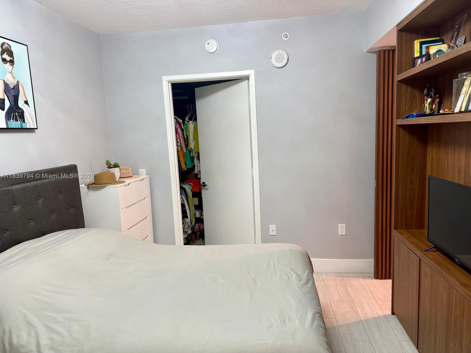 image Parque Towers Condo19