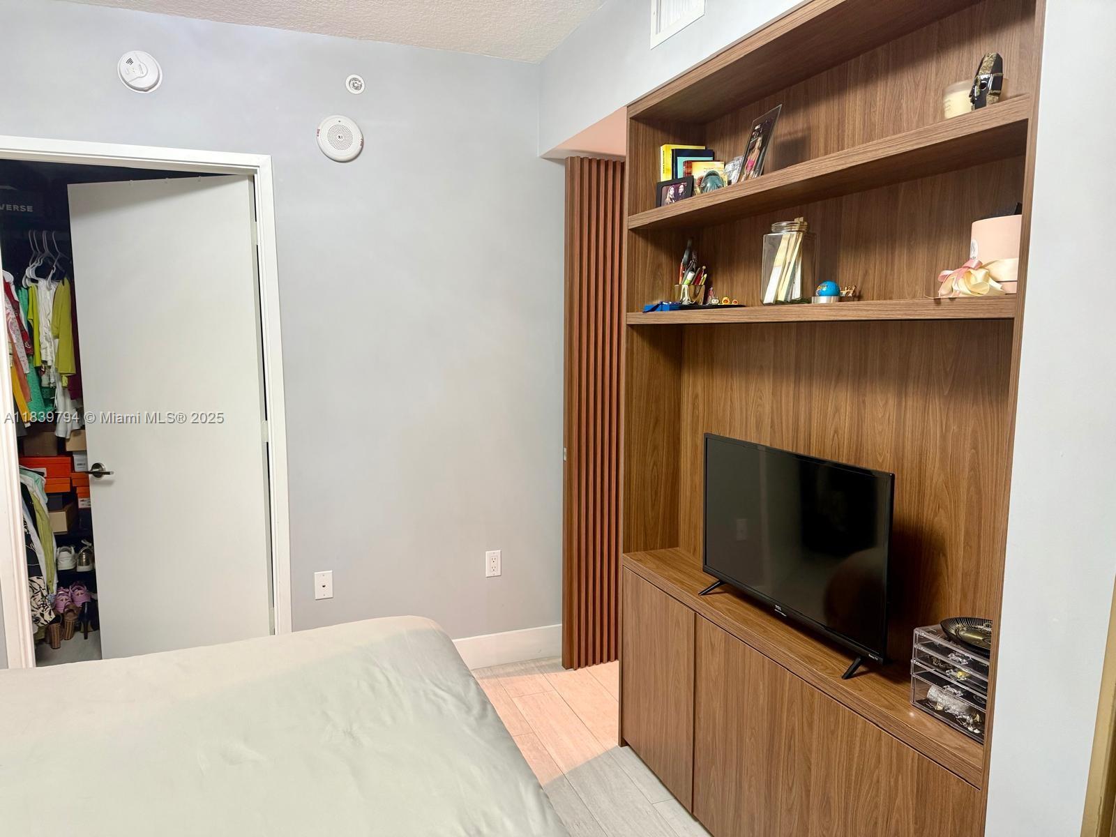 image Parque Towers Condo20