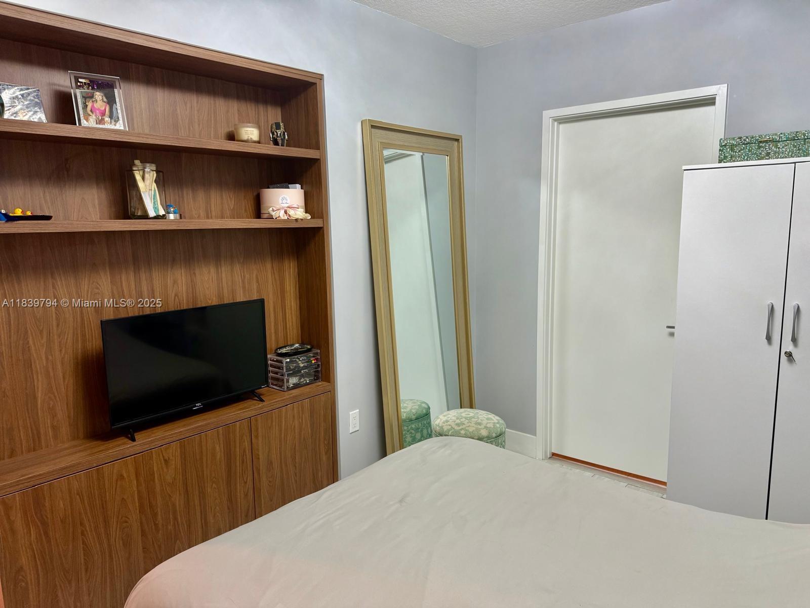 image Parque Towers Condo22