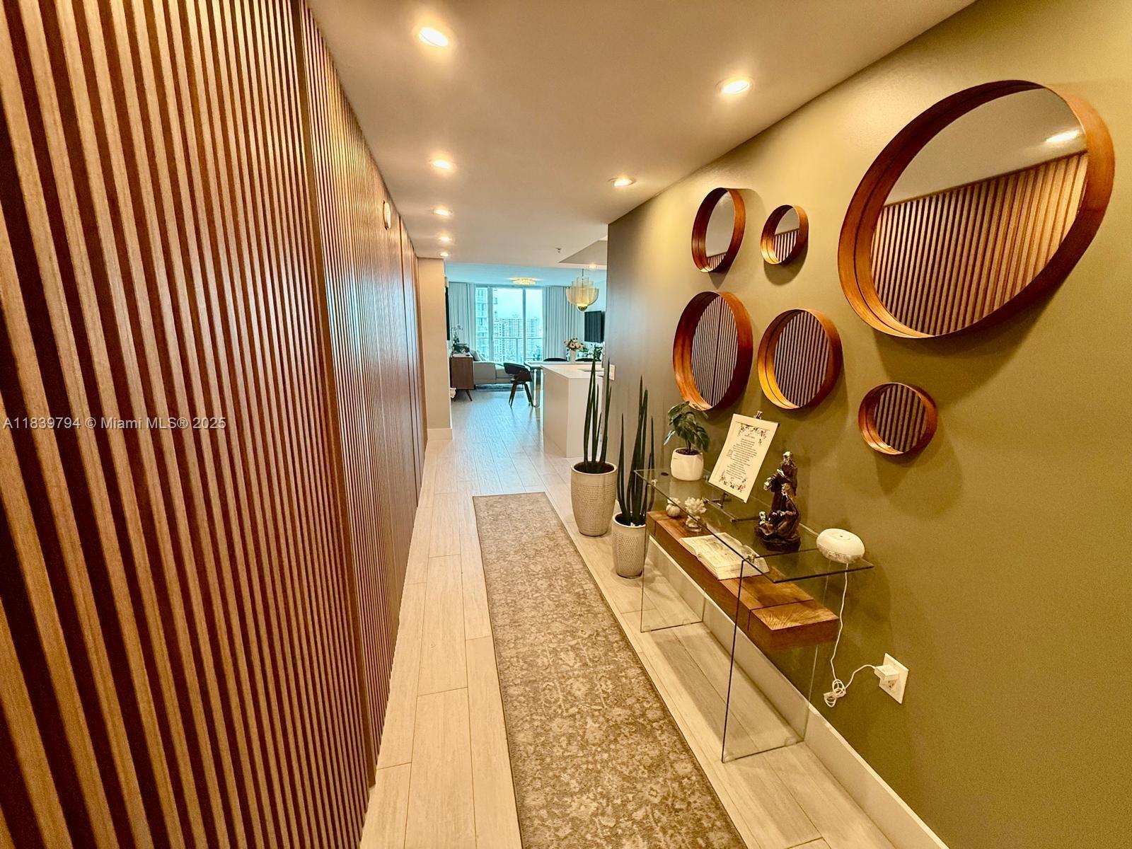 image Parque Towers Condo5