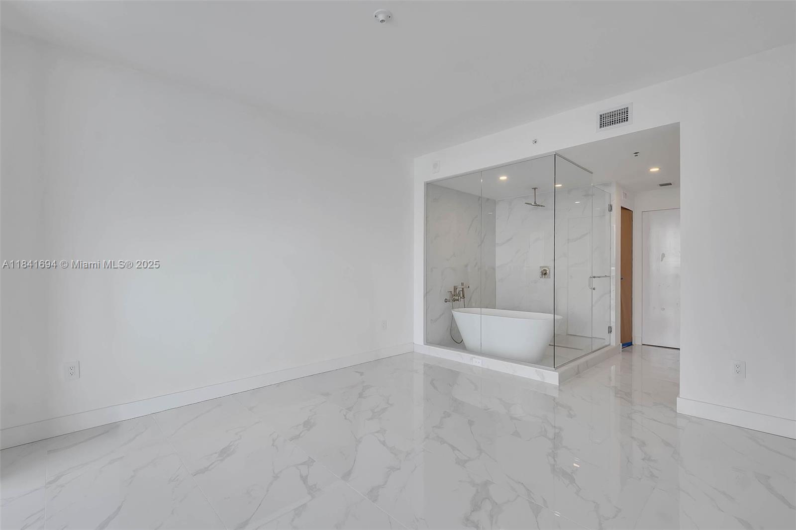 image Aria Reserve Miami South11