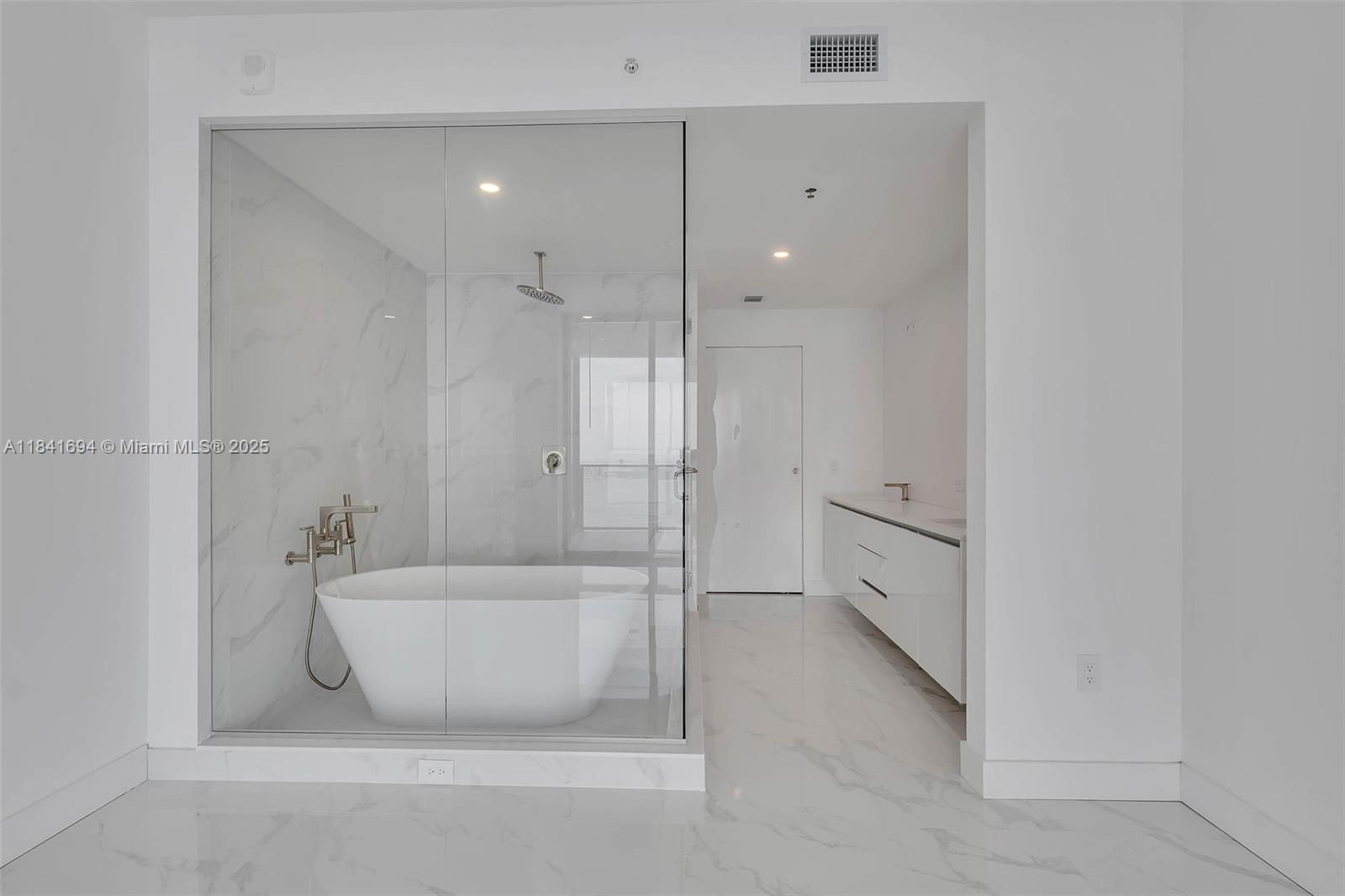 image Aria Reserve Miami South12