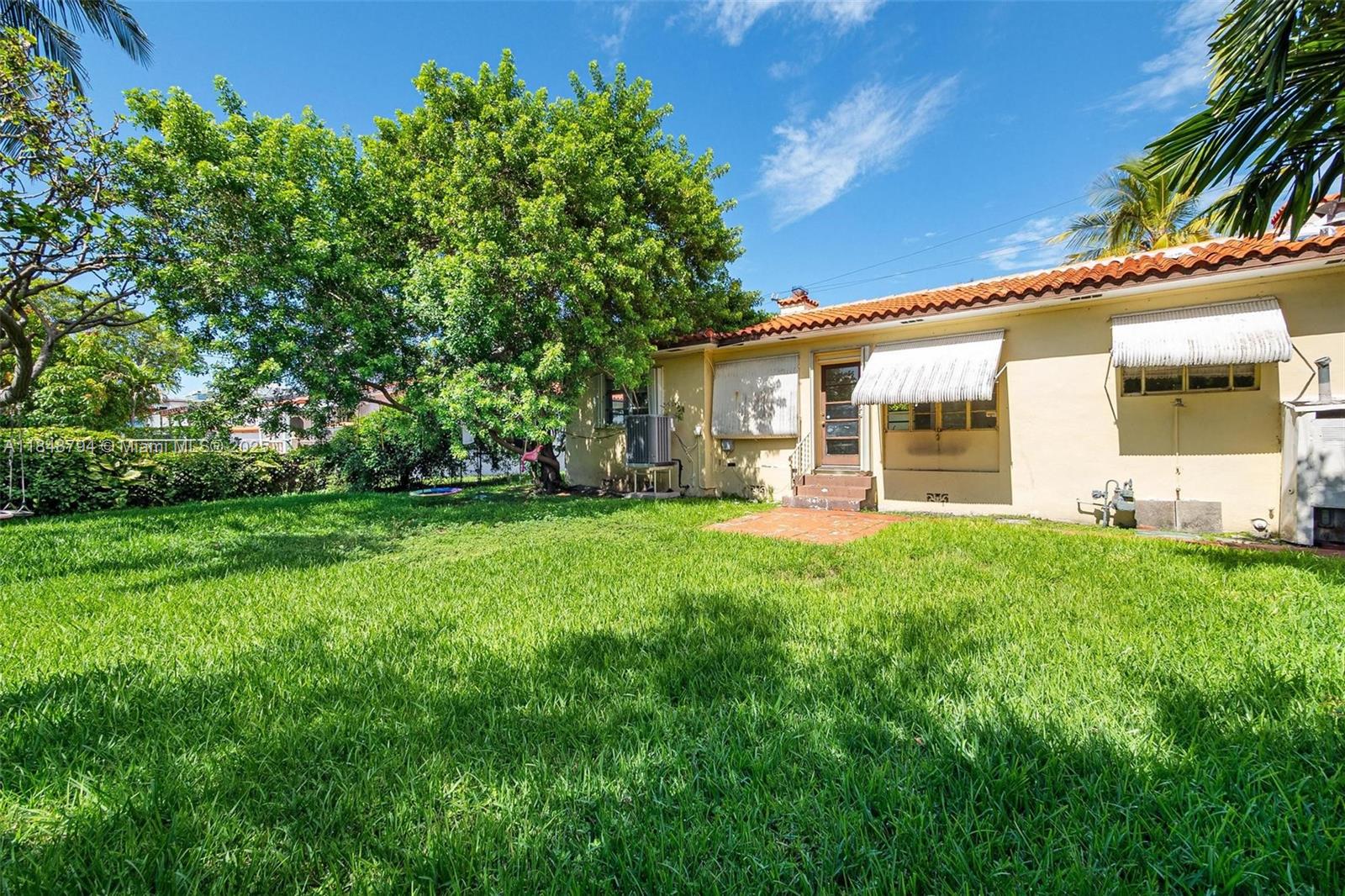 9400 Abbott Ave Surfside, FL 33154