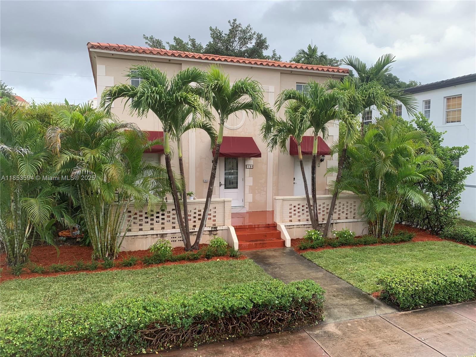 19 Sidonia Ave #8
