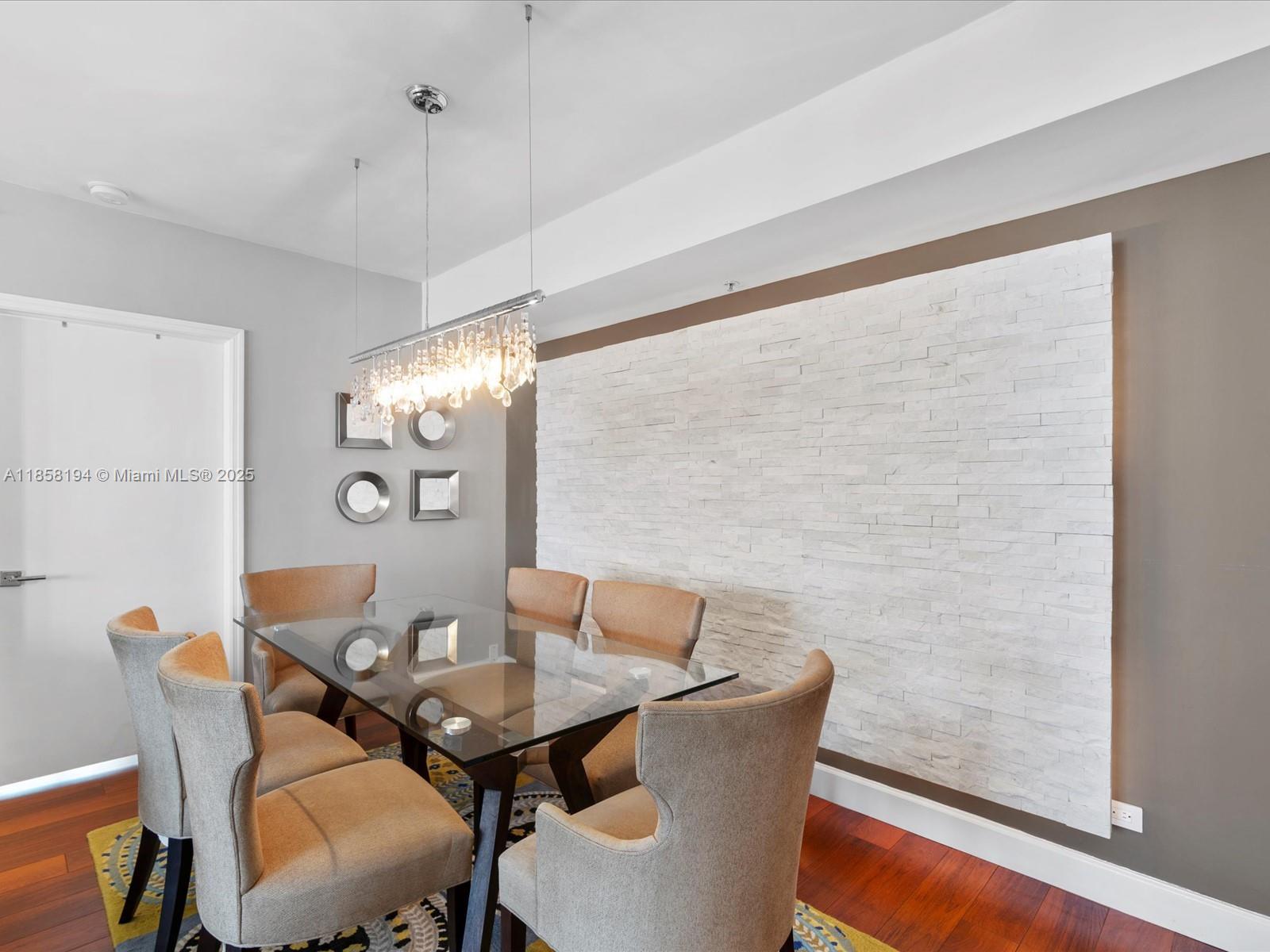 image Courvoisier Courts Condo10