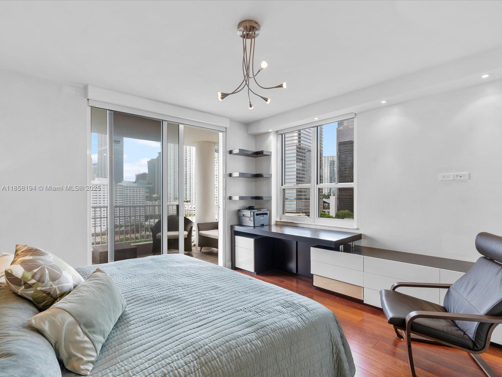 image Courvoisier Courts Condo25